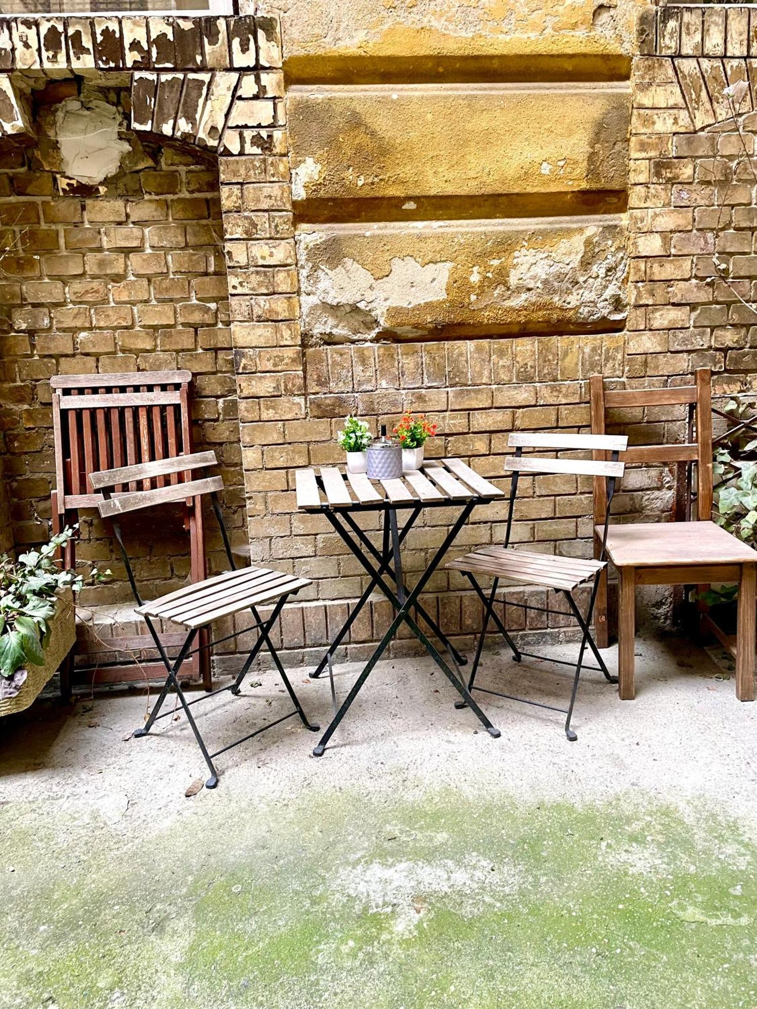 Small Cosy Apartment Near The Famous Westend City Center Budapest Eksteriør bilde